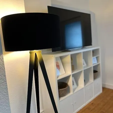 Schoene 2 Zimmerwohnung In